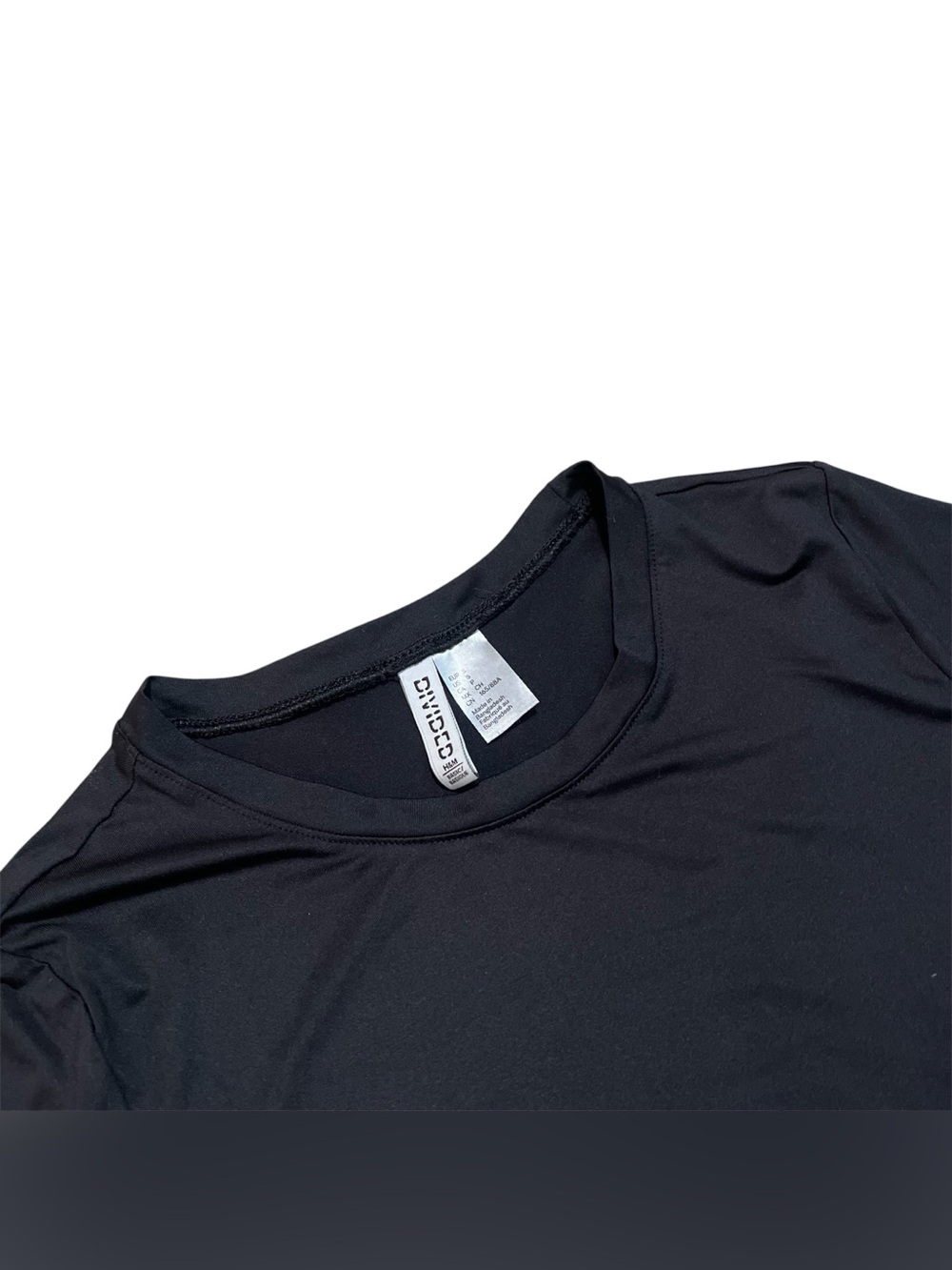 H&M divided long sleeve shirt - Picture 2 of 3